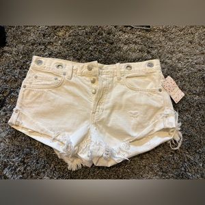 We The Free White Denim Shorts Size 27